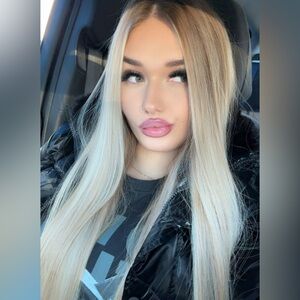 Meet your Posher, Layla